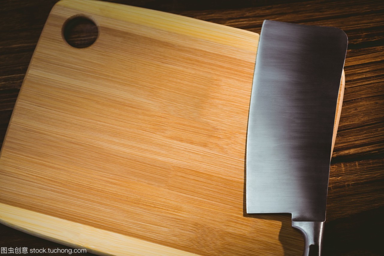 使用大刀切菜板的注意事項與技巧